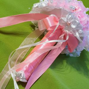 ESKÜVŐ MCS09 - Menyasszonyi csokor fehér közepű rózsaszín és fehér virágokból