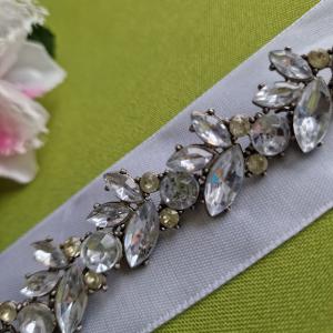 ESKÜVŐ MÖV53 - Kristályköves menyasszonyi Öv, Nyaklánc, Hajdísz 36x2,3cm