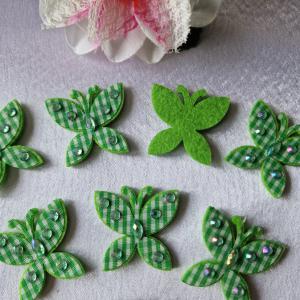 Felvarrható strasszköves zöld kockás pillangó 35x35mm