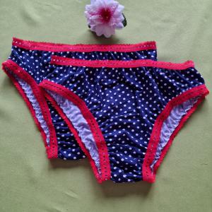 FEN47 - Női fehérnemű - Hagyományos fazonú pöttyös pamut bugyi 2XS-3XL/32-54