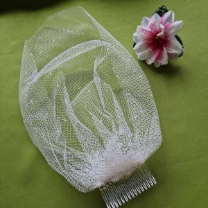 FTY140 -  Menyasszonyi organza virágos, fésűvel ellátott fehér arcfátyol, kalitkafátyol