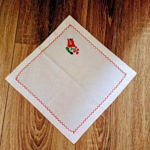 OTT51 - Handmande - 4db-os Matyó mintás hímzett szalvéta szett 25x25cm