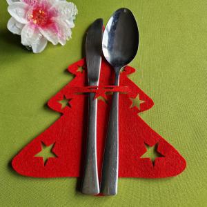 OTT89.1 - Fenyőfa alakú filc evőeszköztartó - piros havas forma