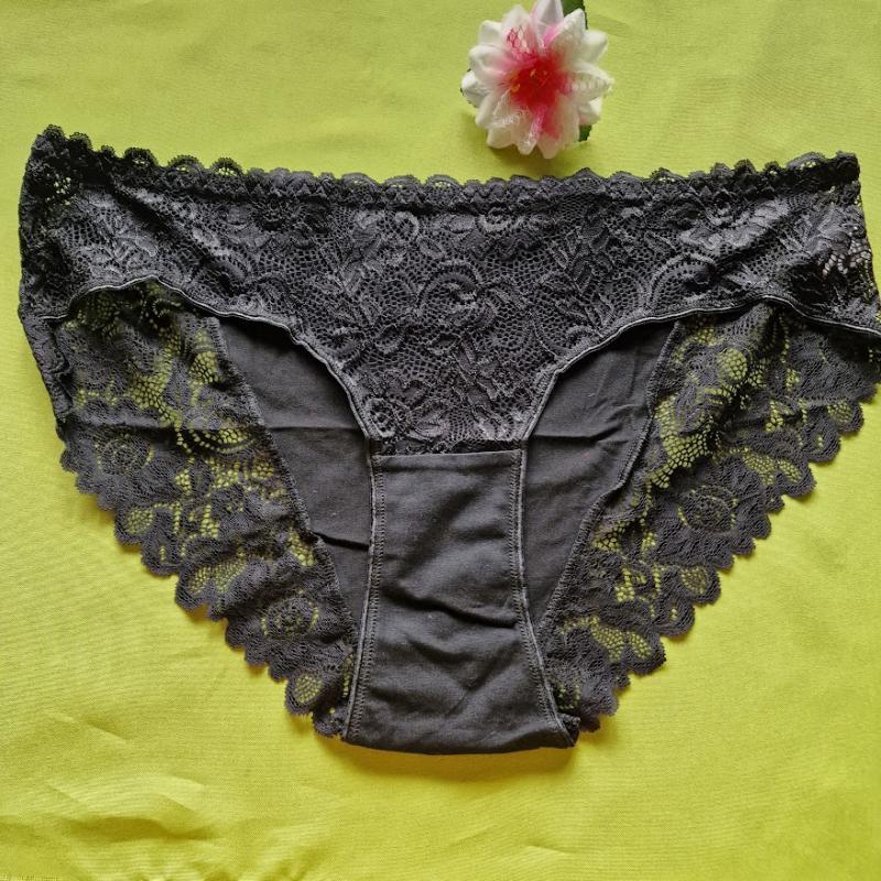 FEN146.5 - Hagyományos fazonú csipkés elejű női bugyi - fekete 5XL-es