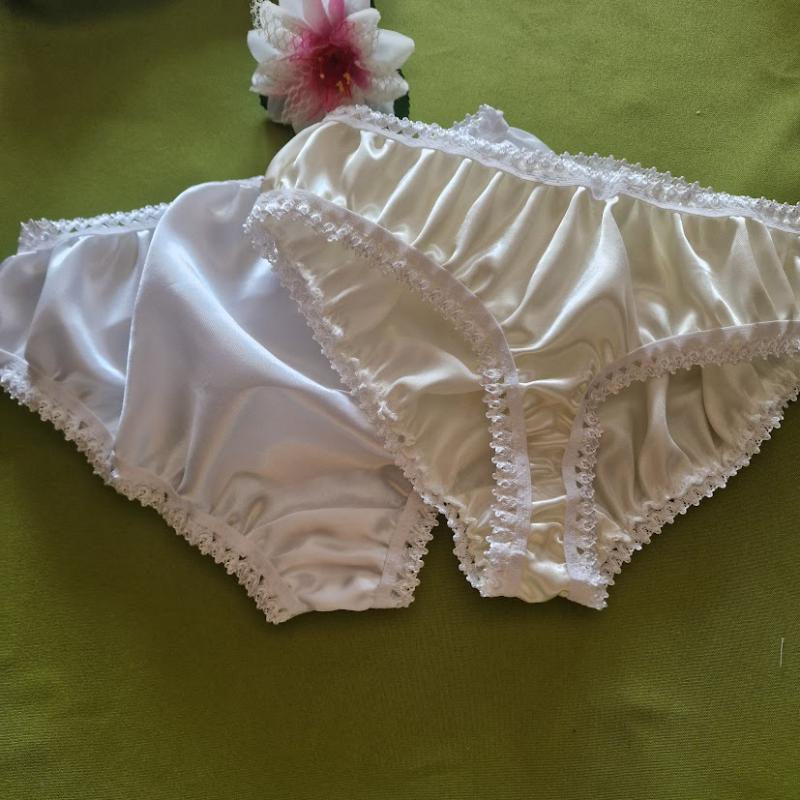 FEN70.3 - 2db Brazil tanga szatén bugyi - fehér és ekrü