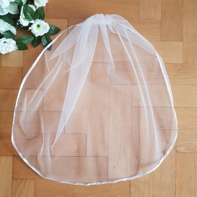 FTY06 - 1 rétegű, szatén szélű, Ekrü MINI menyasszonyi fátyol 30x50cm