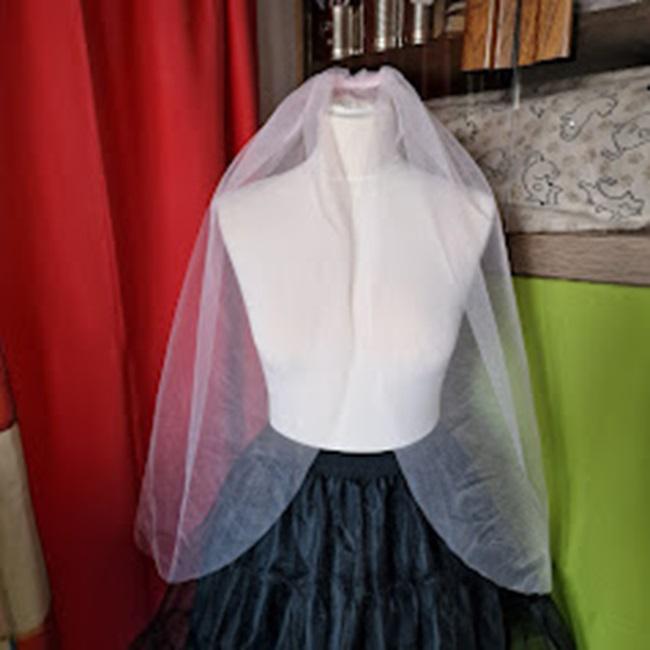 FTY128 - 1 rétegű, világos púder színű szegetlen menyasszonyi fátyol 80x150cm
