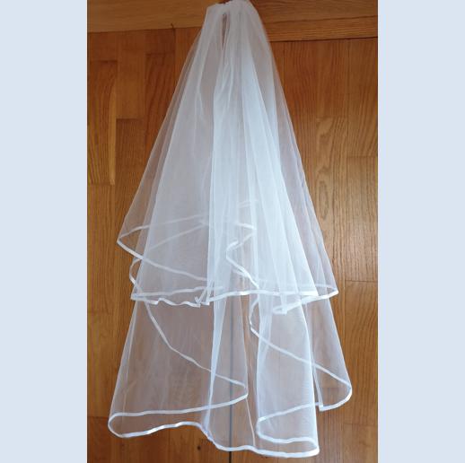 FTY82 - 2 rétegű, szatén szélű Hófehér menyasszonyi fátyol 60/80x150cm
