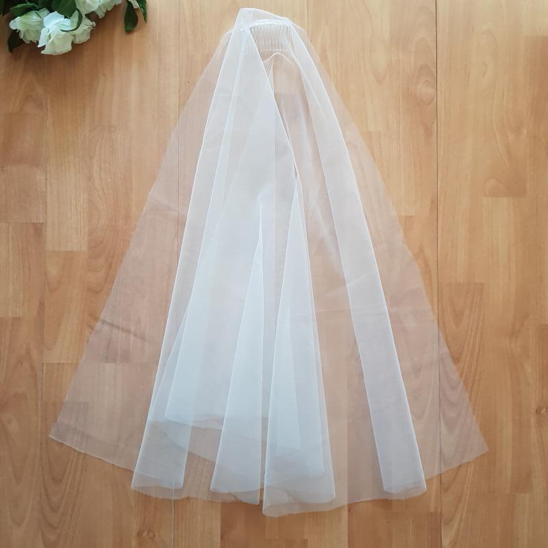 FTY93 - 1 rétegű, szegetlen, Hófehér menyasszonyi félkör fátyol 60x100cm