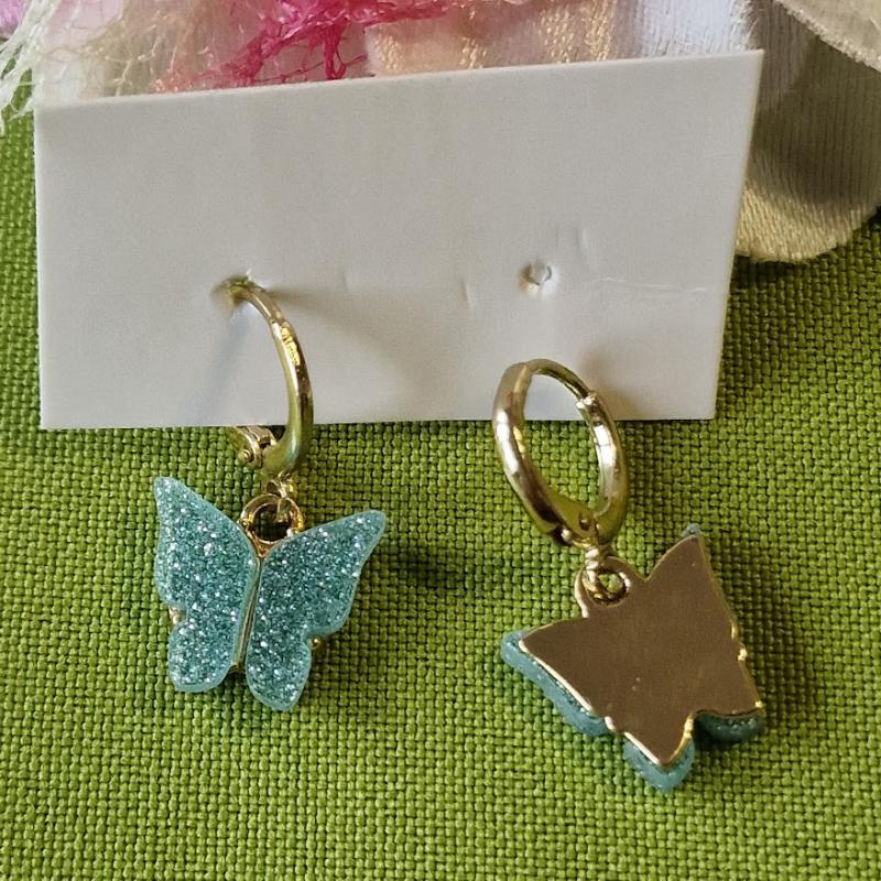 FÜL38 - Kék csillogós pillangós Beakasztós fülbevaló