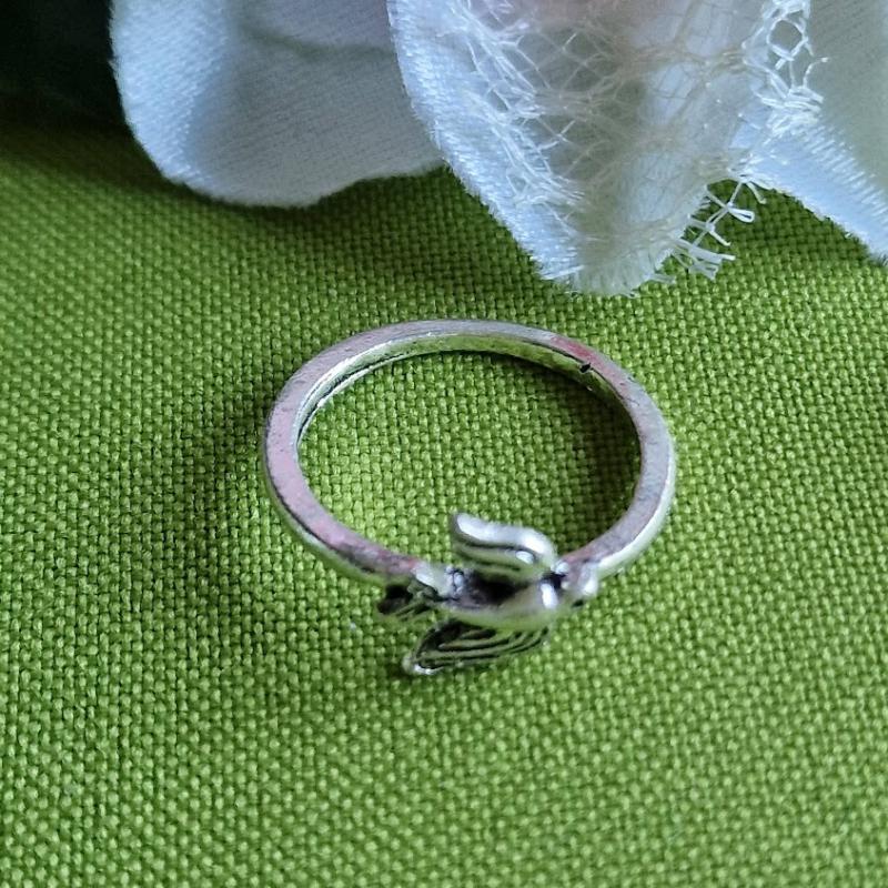 GYR96 - Fecske madár figurás ezüst színű gyűrű