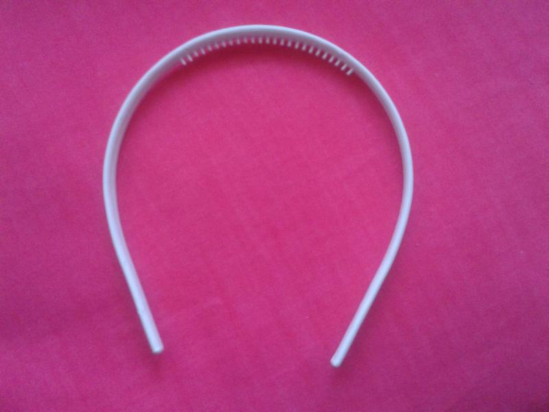 HPT54 - 10mm-es hófehér műanyag hajpánt alap, hajráf alap