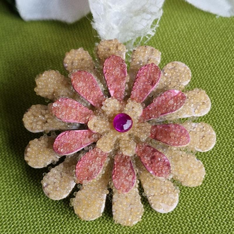 Kitűző, bross BRO438 - 40mm-es  csillogós virágfej