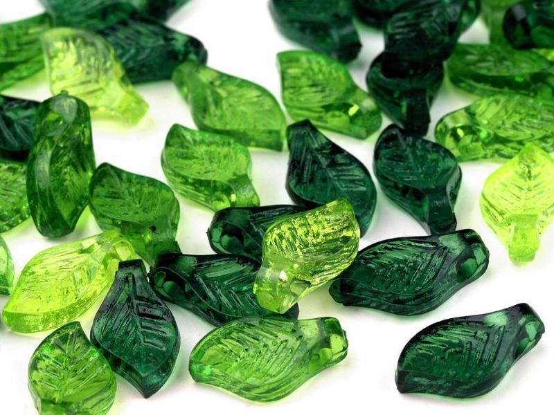 MAD09 - Műanyag Levél gyöngy 10x5mm - 3 zöld árnyalatban