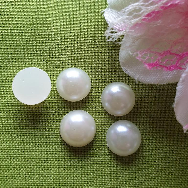 MAD60 - Scrapbooking ekrü színű fél gyöngy 12mm