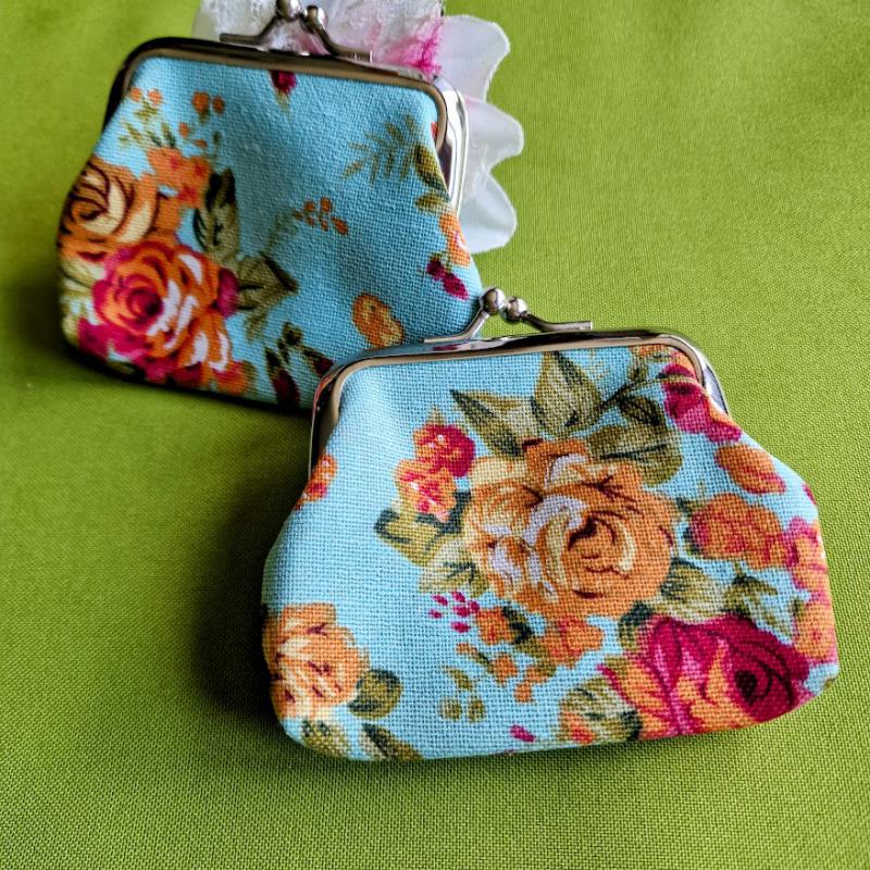 NK02B - Vintage tipusú rózsa mintás kis pénztárca, aprópénztartó - kék