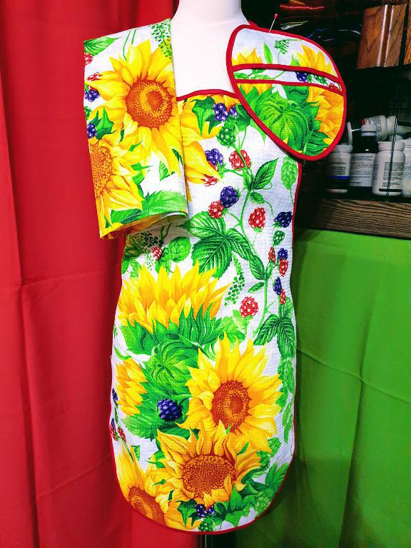 OTT22 - Napraforgó és szeder mintás  pamut konyhai szett: kötény, edényfogó, konyharuha (törlőkendő)