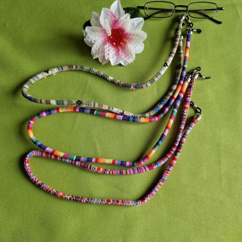 Pamut anyaggal bevont szemüvegtartó zsinór