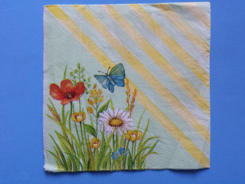 SZV50 Dekoupage - Zöld sárga csikos közepű, pillangós, virágos sarokkal 3 rétegű szalvéta