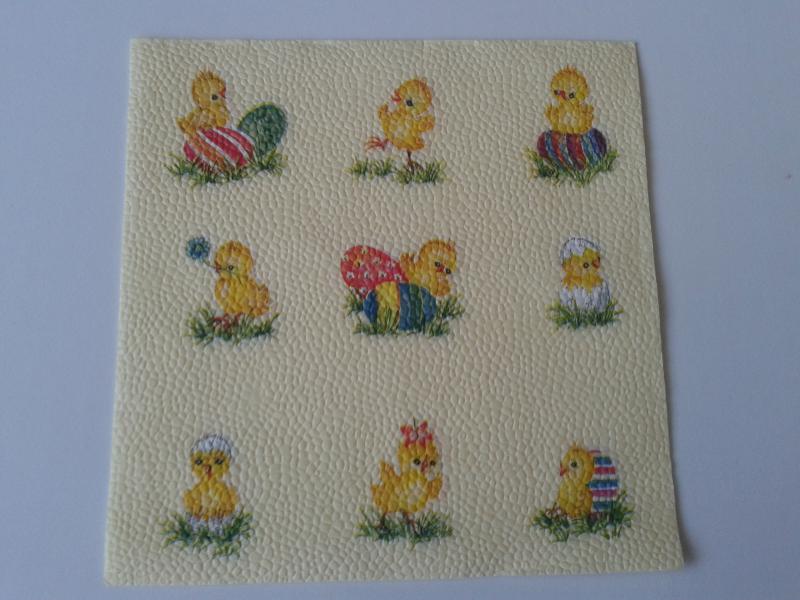 SZV93 Dekoupage - Ekrü alapon kis csibék 1 rétegű szalvéta