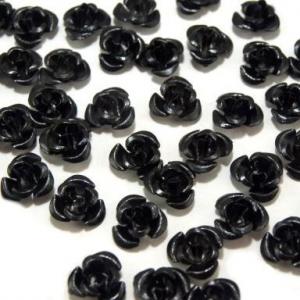 10mm-es Fém rózsa dísz - fekete