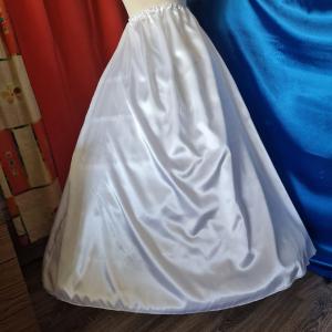 ESKÜVŐ ASZ21 - Fehér szatén menyasszonyi alsószoknya, fedőréteg