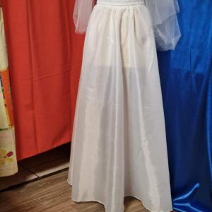 ESKÜVŐ ASZ94 - Fehér szelyem menyasszonyi alsószoknya, fedőréteg