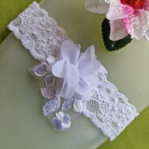 ESKÜVŐ HAK62 - 43mm-es 3D virágos hófehér csipke Harisnyakötő, Combcsipke