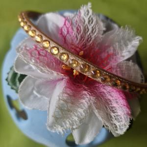 ESKÜVŐ HPT46 - Strasszköves óarany színű hajpánt, hajráf