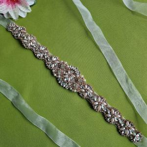 ESKÜVŐ MÖV21B - rosegold színű strasszköves gyöngyös menyasszonyi öv 35x5 cm szalagon