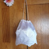 ESKÜVŐ MSZ02 - Menyasszonyi szütyő, tatyó 8cm-es csipkés fehér szatén