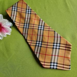 ESKÜVŐ NYK53 - Aranyszín alapon kocka mintás selyem nyakkendő