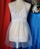 FEN128 - Női fehérnemű szett - Tüll csipkés babydol, hálóing nyitott tangával