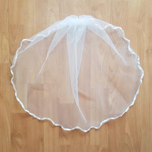 FTY03 - 1 rétegű, hullámos szatén szélű, Hófehér MINI menyasszonyi fátyol 30x50cm