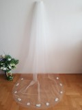 FTY109 - 1 rétegű, hímzett csipkés szélű Hófehér menyasszonyi fátyol 300x150cm