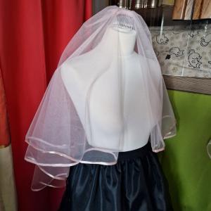 FTY127 - 2 rétegű, sötét púder szatén szélű púder színű menyasszonyi fátyol 60/80x150cm