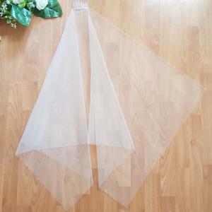 FTY98 - 1 rétegű, szegetlen, Ekrü menyasszonyi szögletes fátyol 60x100cm
