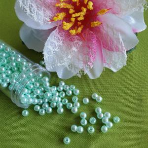 GYÖ14 - Műanyag gyöngyök tégelyben - almazöld