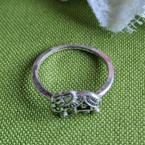 GYR94 - Elefánt figurás ezüst színű gyűrű 2.
