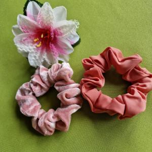HAD181 - Hajgumi scrunchie - piros / rózsaszín