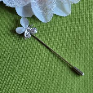 Hajtókatű, kitűző HAT02 - Strasszköves macskaszemes pillangó 17x70mm