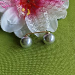 Kitűző, bross BRO387B - Gyöngyös melltű 34x13mm - acélkék