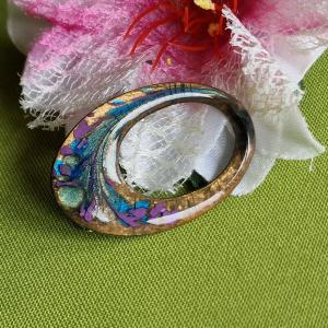 Kitűző, bross BRO432 - Üvegfestékkel készült oális 35x45mm