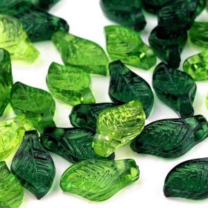 MAD09 - Műanyag Levél gyöngy 10x5mm - 3 zöld árnyalatban