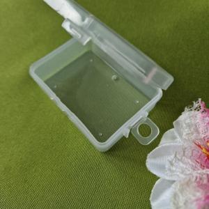 Műanyag tároló doboz 5x6,8x2,5 cm