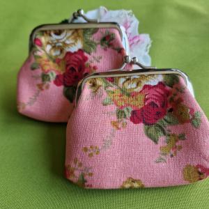 NK02C - Vintage tipusú rózsa mintás kis pénztárca, aprópénztartó - rózsaszín