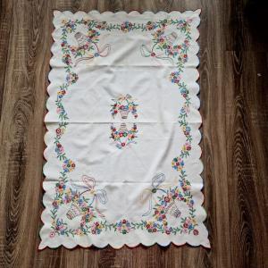 OTT54 - Handmande - Vintage hímzett asztali futó, terítő 102x68cm
