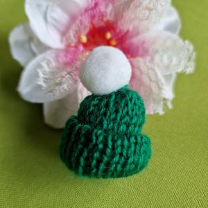 OTT91.2 -  Mini kötött dekor karácsonyi sapkák - zöld