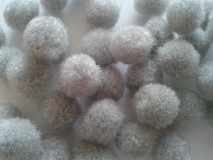 POM18 - kb. 15mm-es pompon - szürke