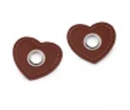 RÖV58 - Barna műbőr szivalakú ringli varrható - 8 mm-es lyukkal